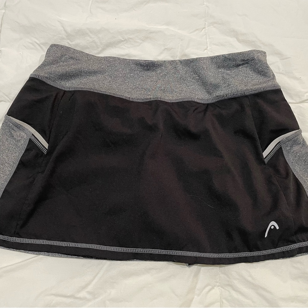 Head Black and Gray Athletic Skirt